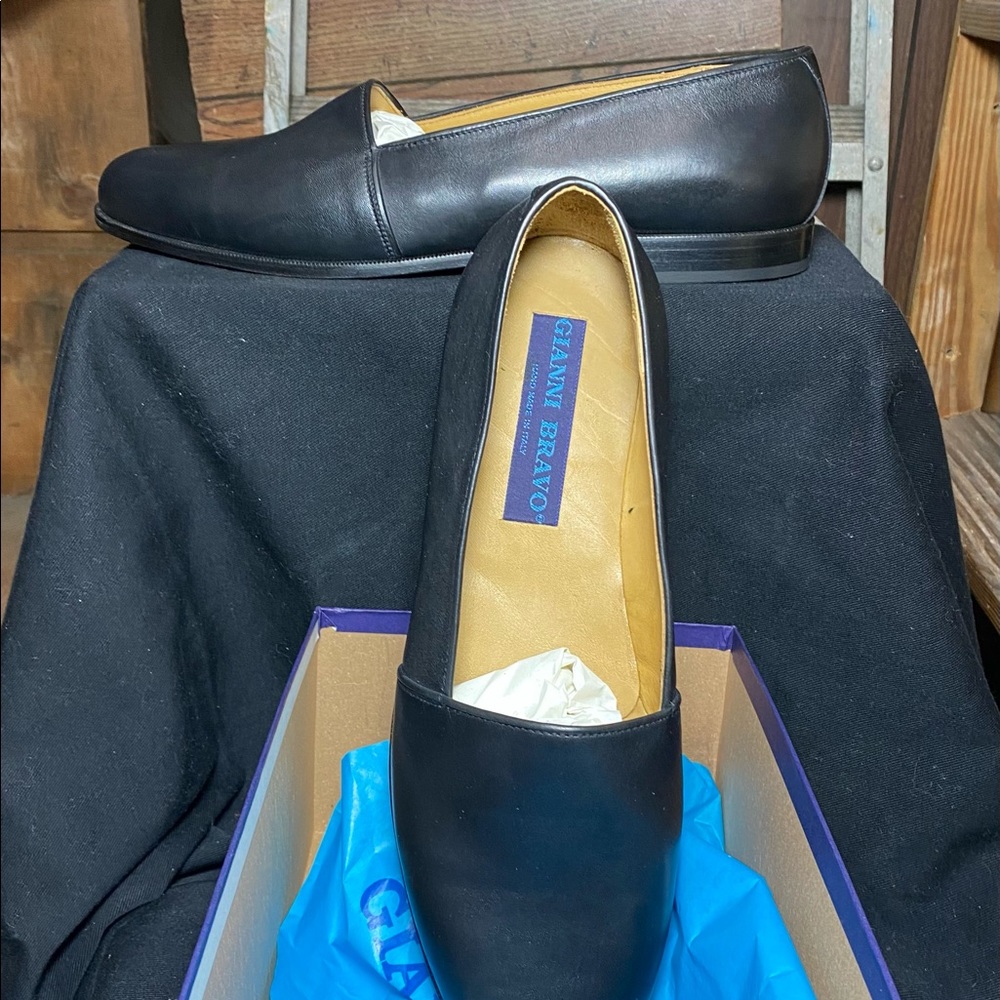 Slip On - Picture 5 of 6